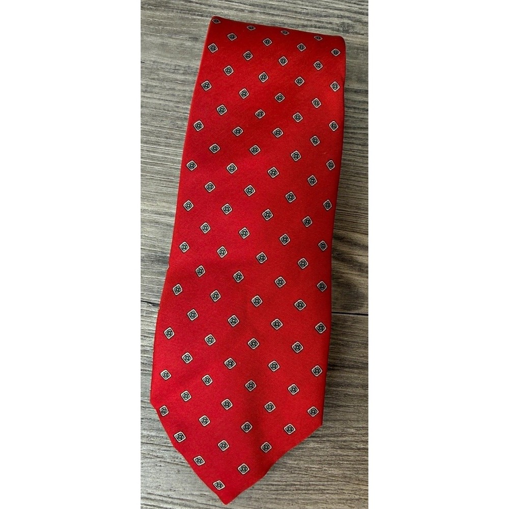 Vintage Brooks Brothers Brooksgate Red Silk Foulard Medallion Tie Made USA